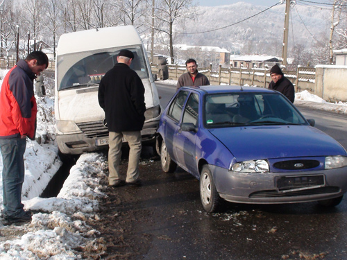 Accident Vasile Lucaciu (c) eMM.ro